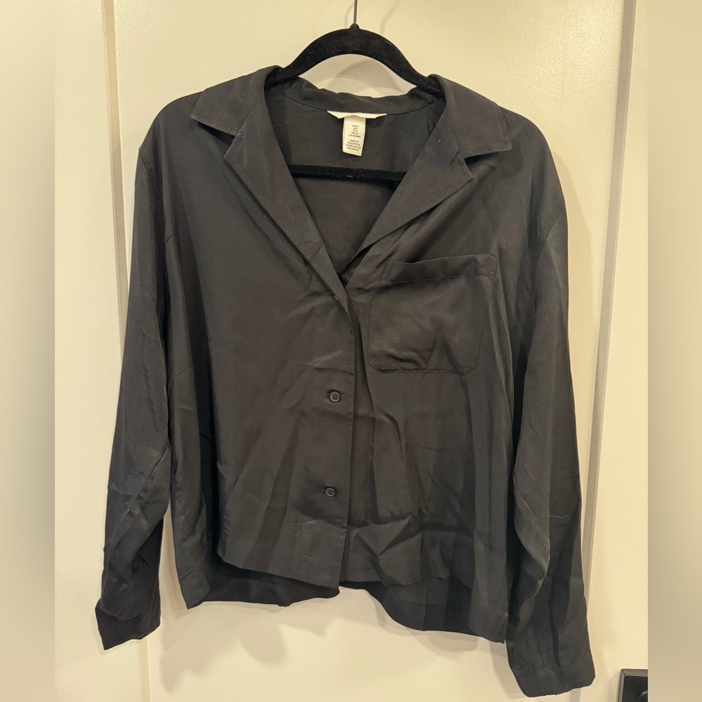 Black blouse